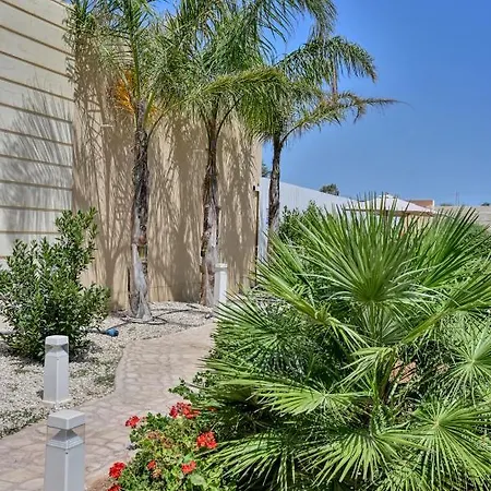 Ta Benna Villa Għajnsielem