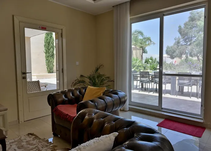 Ta Benna Ghajnsielem