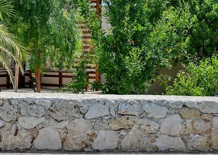 Ta Benna * Ghajnsielem