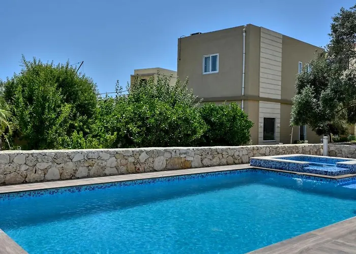 Villa Ta Benna Ghajnsielem